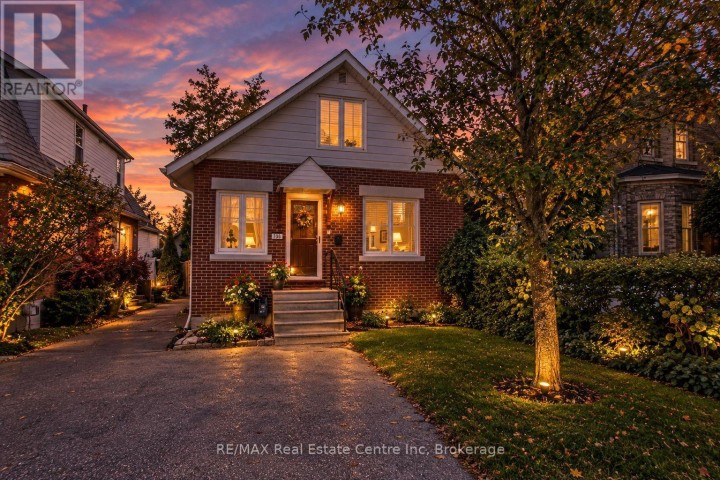 Photo 2 at 106 N Victoria Street, Woodstock - North, Woodstock