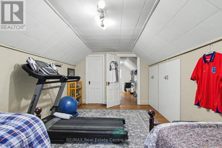 Photo 21 at 106 N Victoria Street, Woodstock - North, Woodstock
