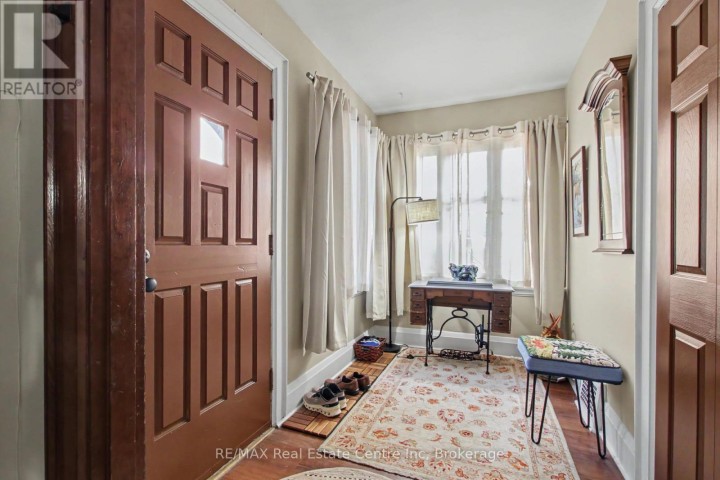 Photo 5 at 106 N Victoria Street, Woodstock - North, Woodstock