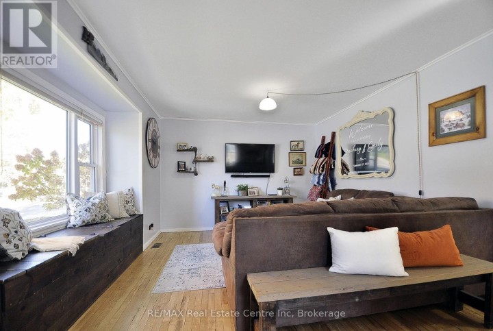 Photo 10 at 368 Huron Street, Woodstock - North, Woodstock