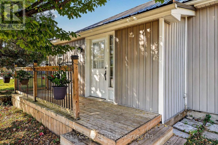 Photo 7 at 655 College Avenue, Woodstock - South, Woodstock