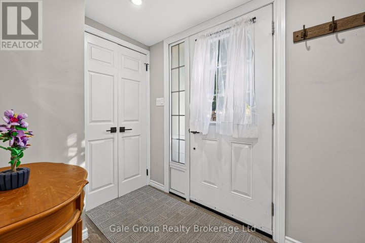 Photo 9 at 655 College Avenue, Woodstock - South, Woodstock
