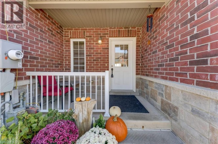 Photo 4 at 639 Crawford Crescent, Woodstock - South, Woodstock