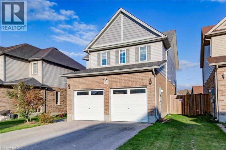 Photo 2 at 128 Passchendaele Street, Woodstock - North, Woodstock