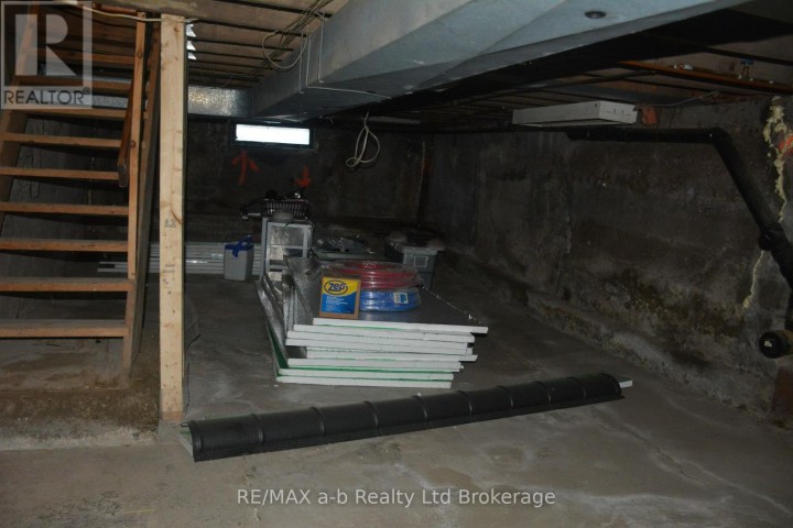 Photo 30 at 183 E Charles Street, Ingersoll - South, Ingersoll