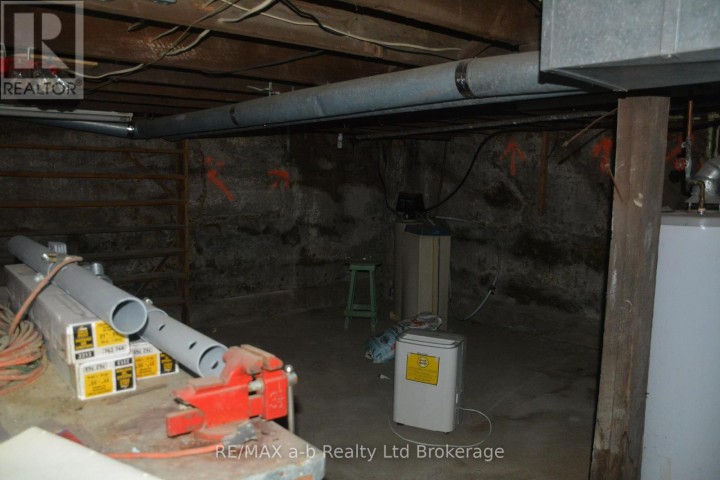 Photo 31 at 183 E Charles Street, Ingersoll - South, Ingersoll