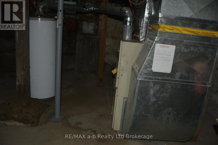 Photo 32 at 183 E Charles Street, Ingersoll - South, Ingersoll