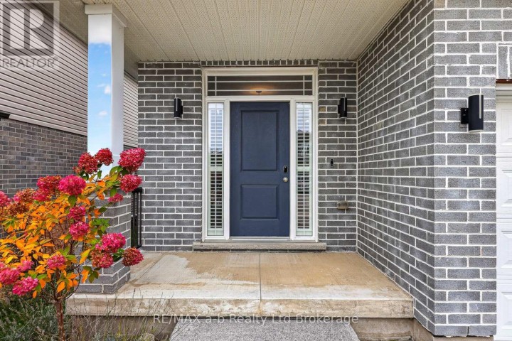 Photo 2 at 21 Chamberlain Avenue, Ingersoll - South, Ingersoll