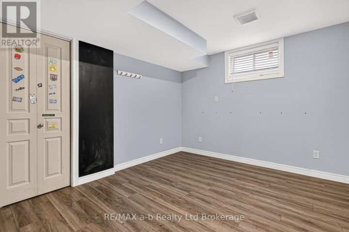 Photo 36 at 21 Chamberlain Avenue, Ingersoll - South, Ingersoll