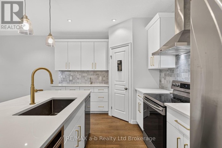 Photo 8 at 21 Chamberlain Avenue, Ingersoll - South, Ingersoll