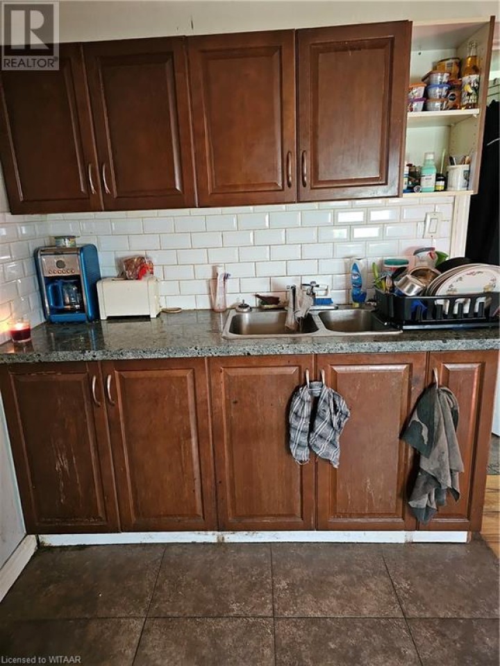 Photo 16 at 18 Chapel Street, Woodstock Photo 16 at 18 Chapel Street, Woodstock