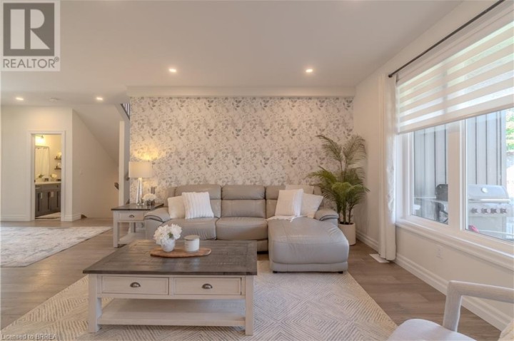 Photo 11 at 68 CEDAR Street 11, Innerkip, Woodstock Photo 11 at 68 CEDAR Street 11, Innerkip, Woodstock