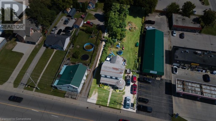 Photo 3 at 132 Tillson Avenue, Tillsonburg Photo 3 at 132 Tillson Avenue, Tillsonburg