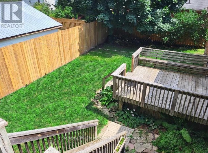 Photo 30 at 16 Delevan Crescent, Tillsonburg Photo 30 at 16 Delevan Crescent, Tillsonburg