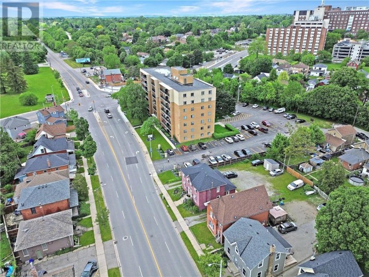 Photo 37 at 273 - 275 Brant Avenue, Brantford Photo 37 at 273 - 275 Brant Avenue, Brantford