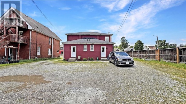 Photo 4 at 273 - 275 Brant Avenue, Brantford Photo 4 at 273 - 275 Brant Avenue, Brantford