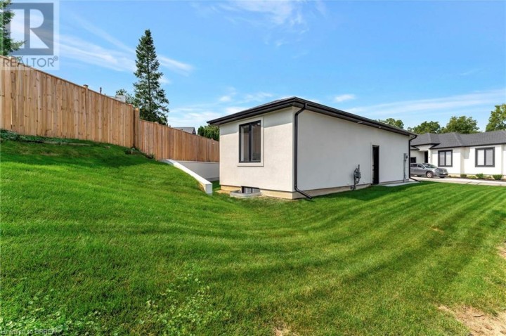 Photo 32 at 5 JOHN POUND Road 6, Tillsonburg Photo 32 at 5 JOHN POUND Road 6, Tillsonburg