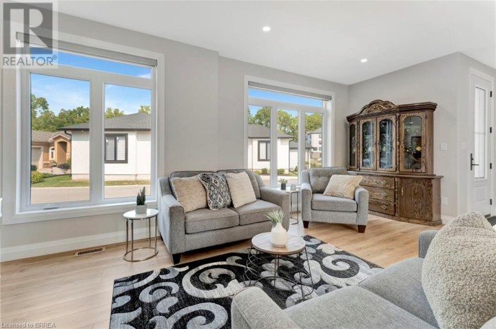 Photo 8 at 5 JOHN POUND Road 6, Tillsonburg Photo 8 at 5 JOHN POUND Road 6, Tillsonburg