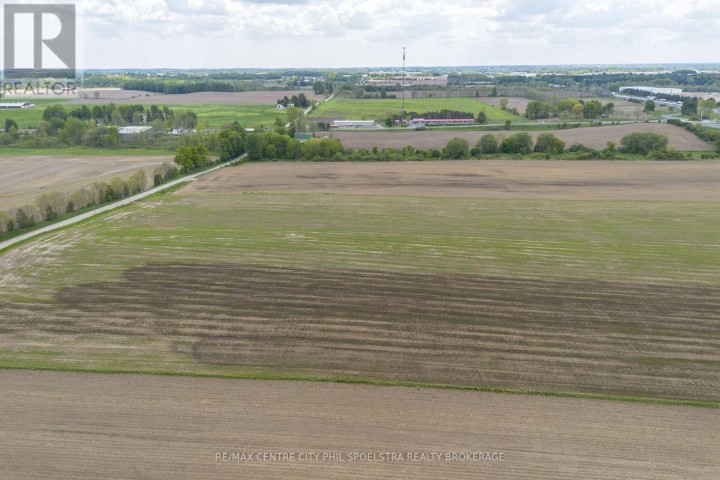 Photo 10 at 334094 Plank Line, Foldens, Ingersoll Photo 10 at 334094 Plank Line, Foldens, Ingersoll