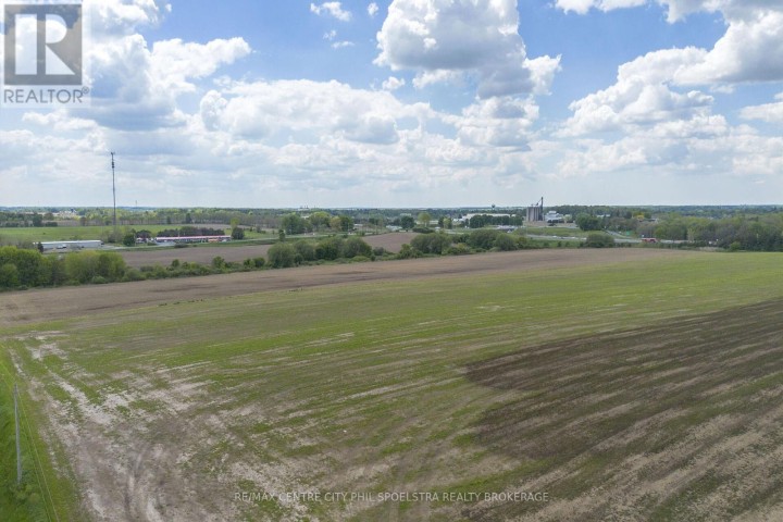 Photo 13 at 334094 Plank Line, Foldens, Ingersoll Photo 13 at 334094 Plank Line, Foldens, Ingersoll