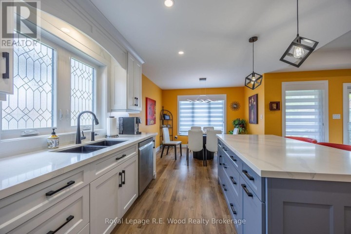 Photo 11 at 22 - 5 John Pound Road, Tillsonburg Photo 11 at 22 - 5 John Pound Road, Tillsonburg