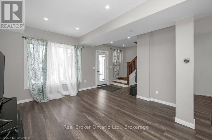 Photo 9 at 109 Arthur Street, Brantford Photo 9 at 109 Arthur Street, Brantford