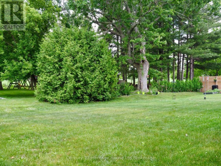 Photo 28 at 114 Beech Boulevard, Tillsonburg Photo 28 at 114 Beech Boulevard, Tillsonburg