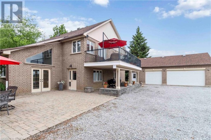 Photo 3 at 221 Old Onondaga Road E, Brantford Photo 3 at 221 Old Onondaga Road E, Brantford