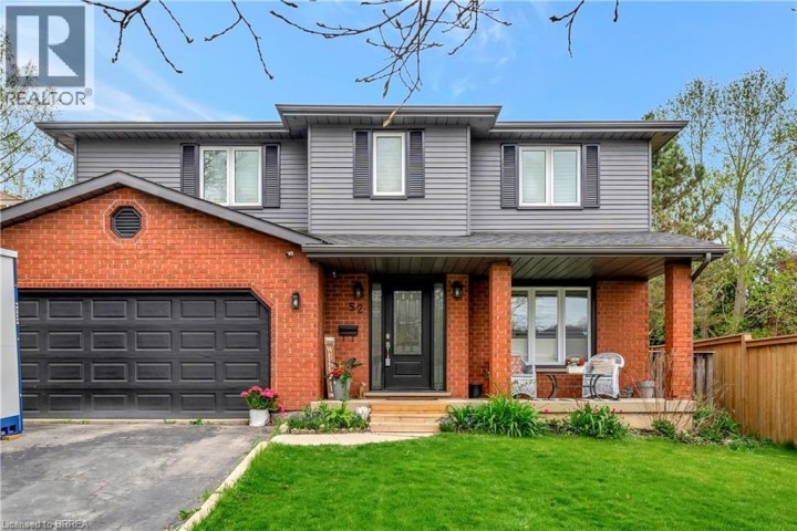 Photo 2 at 52 Beckett Drive, Brantford Photo 2 at 52 Beckett Drive, Brantford