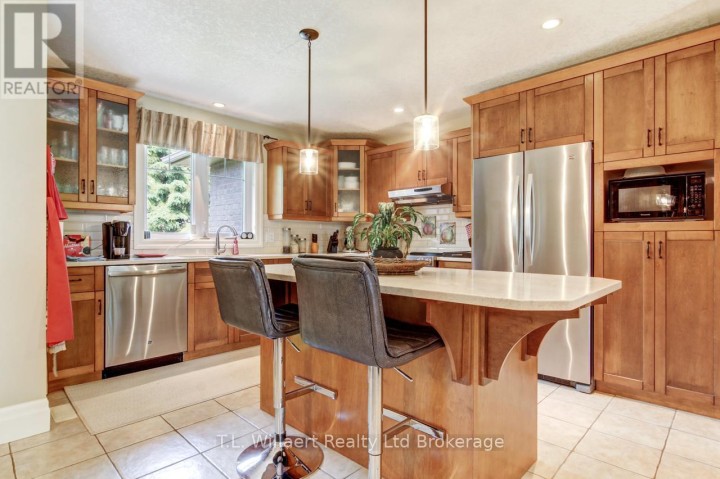 Photo 10 at 7 Lyndale Road, Tillsonburg Photo 10 at 7 Lyndale Road, Tillsonburg