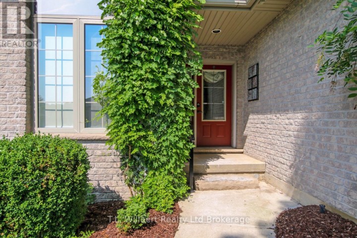 Photo 3 at 7 Lyndale Road, Tillsonburg Photo 3 at 7 Lyndale Road, Tillsonburg