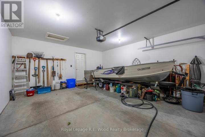 Photo 12 at 32 Esseltine Drive, Tillsonburg Photo 12 at 32 Esseltine Drive, Tillsonburg