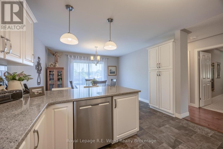 Photo 15 at 32 Esseltine Drive, Tillsonburg Photo 15 at 32 Esseltine Drive, Tillsonburg