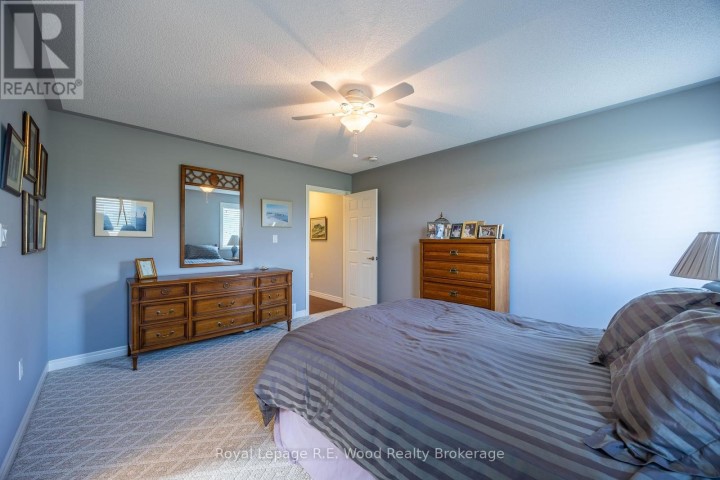 Photo 23 at 32 Esseltine Drive, Tillsonburg Photo 23 at 32 Esseltine Drive, Tillsonburg