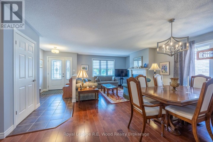 Photo 8 at 32 Esseltine Drive, Tillsonburg Photo 8 at 32 Esseltine Drive, Tillsonburg