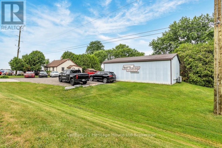 Photo 13 at 715503 Oxford 4 Road, Innerkip, Woodstock Photo 13 at 715503 Oxford 4 Road, Innerkip, Woodstock