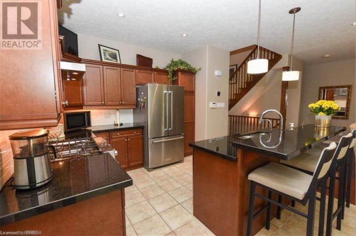 Photo 13 at 51 Queensway Drive, Brantford Photo 13 at 51 Queensway Drive, Brantford