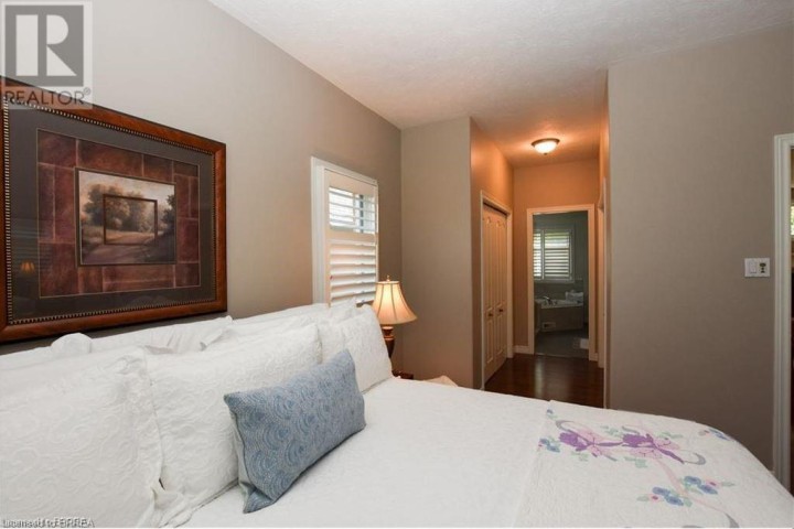 Photo 17 at 51 Queensway Drive, Brantford Photo 17 at 51 Queensway Drive, Brantford