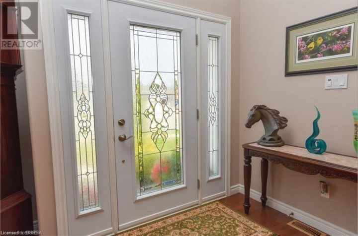 Photo 6 at 51 Queensway Drive, Brantford Photo 6 at 51 Queensway Drive, Brantford