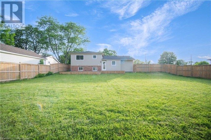 Photo 30 at 25 Patterson Drive, Brantford Photo 30 at 25 Patterson Drive, Brantford
