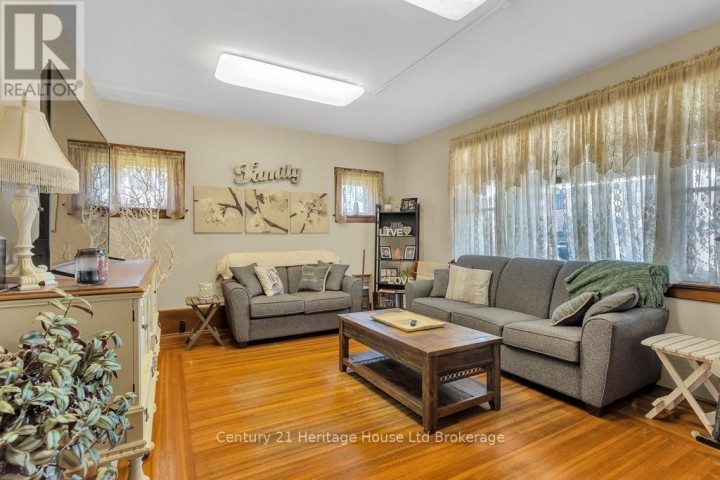 Photo 2 at 48 Brock Street W, Tillsonburg Photo 2 at 48 Brock Street W, Tillsonburg