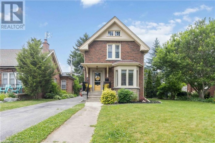 Photo 3 at 19 Lincoln Avenue, Brantford Photo 3 at 19 Lincoln Avenue, Brantford