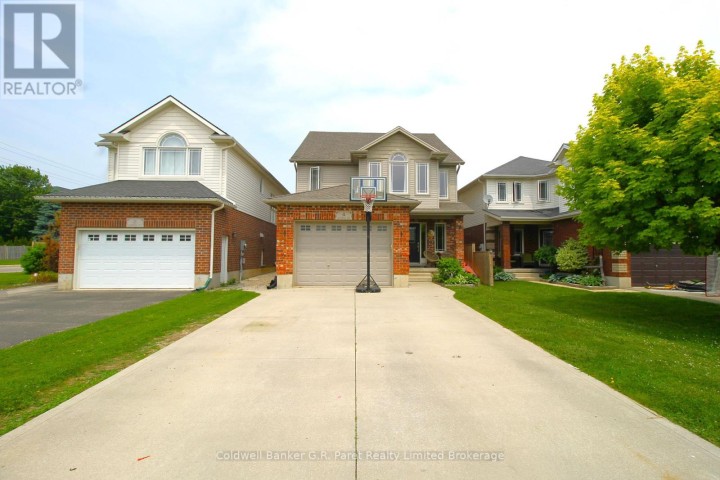 Photo 2 at 4 Langrell Avenue, Tillsonburg Photo 2 at 4 Langrell Avenue, Tillsonburg