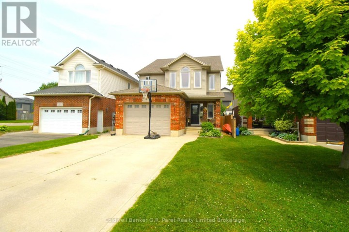 Photo 3 at 4 Langrell Avenue, Tillsonburg Photo 3 at 4 Langrell Avenue, Tillsonburg