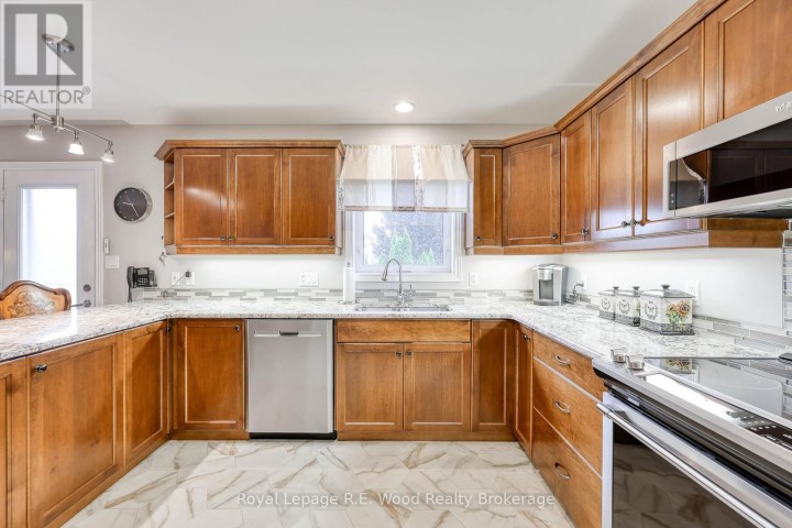 Photo 27 at 36 Morning Glory Drive, Tillsonburg Photo 27 at 36 Morning Glory Drive, Tillsonburg