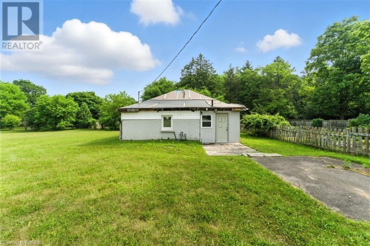 Photo 8 at 155 1/2 Terrace Hill Street, Brantford Photo 8 at 155 1/2 Terrace Hill Street, Brantford