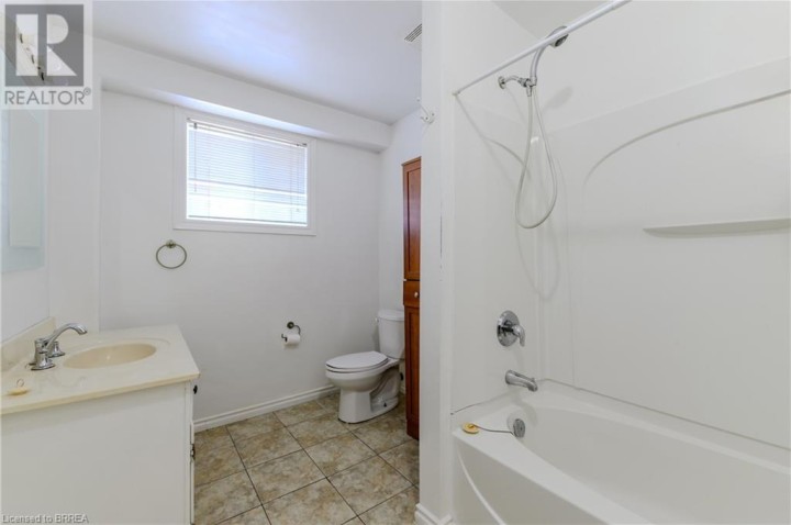Photo 30 at 880 A Colborne Street, Brantford Photo 30 at 880 A Colborne Street, Brantford