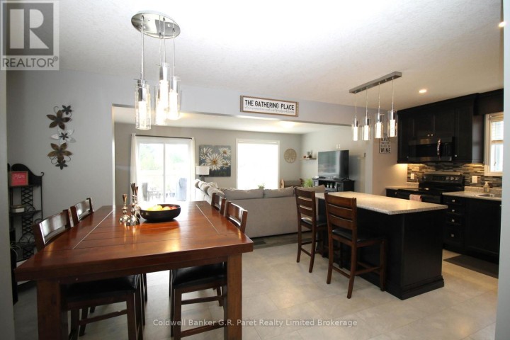 Photo 10 at 20 Sandy Court, Tillsonburg Photo 10 at 20 Sandy Court, Tillsonburg