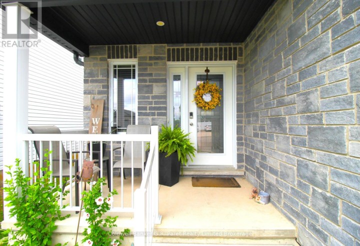 Photo 5 at 20 Sandy Court, Tillsonburg Photo 5 at 20 Sandy Court, Tillsonburg