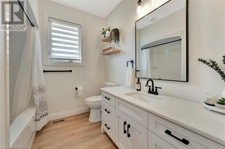 Photo 18 at 30 Tanager Drive, Tillsonburg Photo 18 at 30 Tanager Drive, Tillsonburg